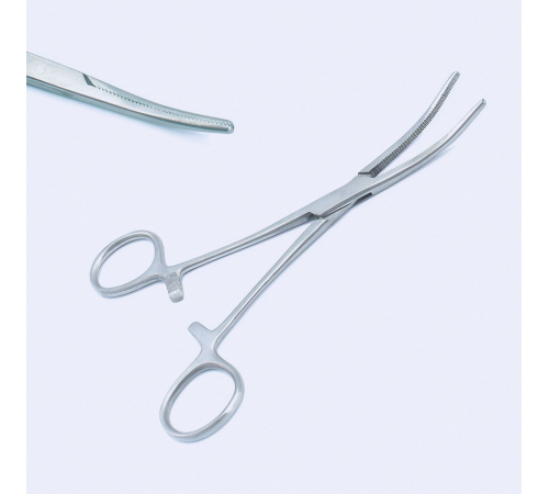 Щипці кровоспинні Rochester-Pean, вигнуті 13 см
